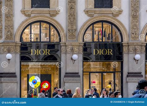 dior tweet|milan Dior twitter.